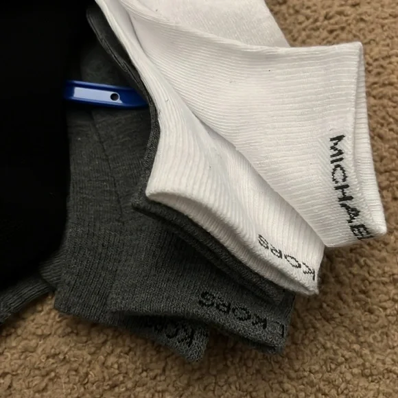 NWT men’s  6 pairs Michael Kors socks - Picture 3 of 4